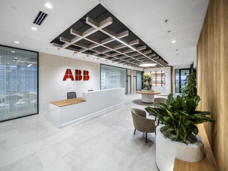 Nové kanceláře ABB na Praze 4 v&nbsp;Centru Brumlovka